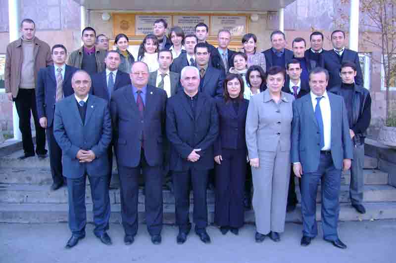 Սեղմեք նկարը մեծացնելու համար