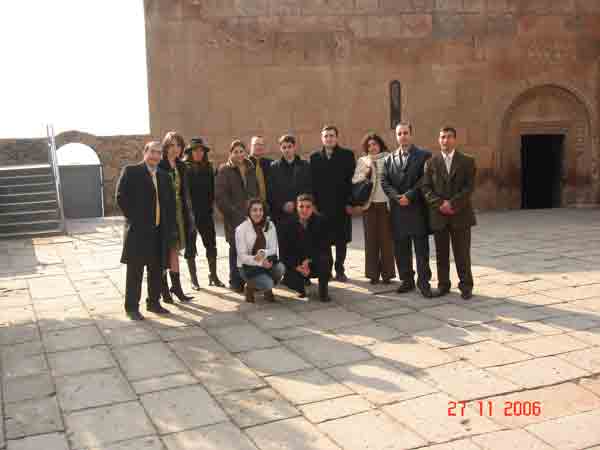 Սեղմեք նկարը մեծացնելու համար