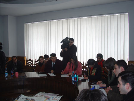 Սեղմեք նկարը մեծացնելու համար